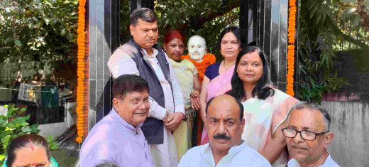 मुजफ्फरपुर नगर निगम के प्रथम महापौर स्वर्गीय समीर कुमार की पुण्यतिथि पर दी गई श्रद्धांजलि
